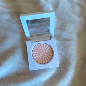 Ofra mini highlighter